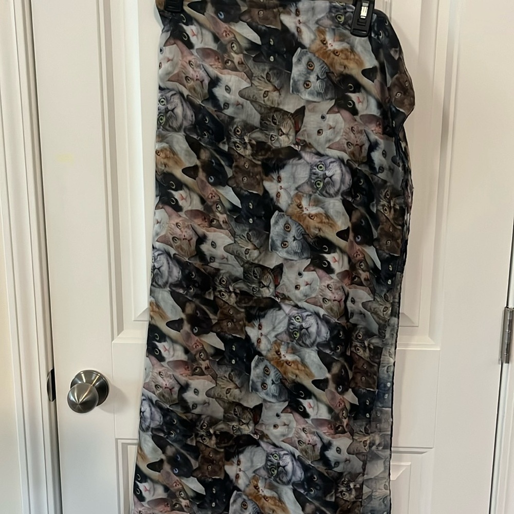 NWT cat scarf